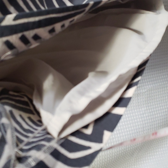 LOFT Women's Black and White Geometric Patterned Sheath Dress Small - Picture 8 of 8